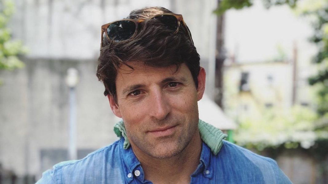 What is Tony Dokoupil net worth? (Celebrity Exclusive)