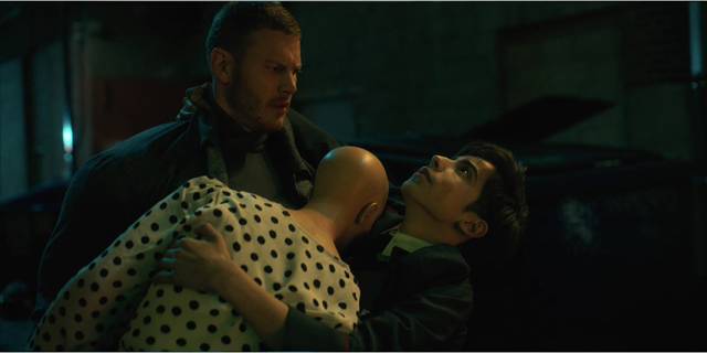 Are Luther and five twins? (Celebrity Exclusive)