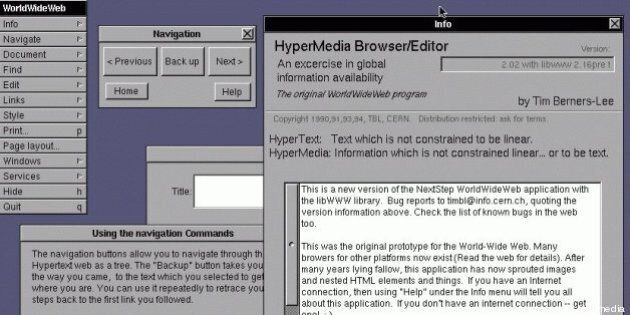 Comment le premier site web Est-il accessible ? (Celebrity Exclusive)