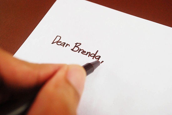 How do I write a simple love letter? (Celebrity Exclusive)