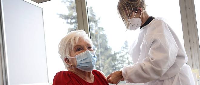 Où habite Line Renaud Rueil-Malmaison ? (Celebrity Exclusive)