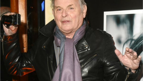 Pourquoi Sheila était fâché avec son fils ? (Celebrity Exclusive)