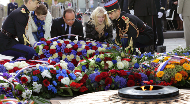 Pourquoi le 8 mai est férié en France ? (Celebrity Exclusive)