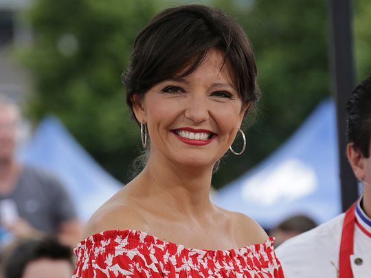 Quel âge a la présentatrice de Télématin ? (Celebrity Exclusive)