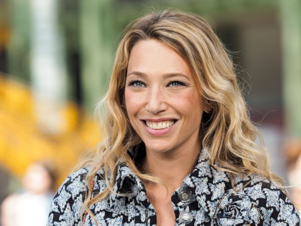 Quel est le nom de la mère de Laura Smet ? (Celebrity Exclusive)