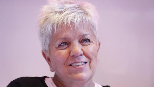 Quel est le vrai nom de Mimi Mathy ? (Celebrity Exclusive)