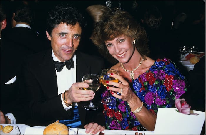 Qui a eu un accident avec Sacha Distel ? (Celebrity Exclusive)