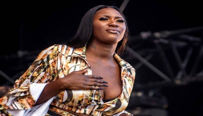 Qui ecrit pour Aya Nakamura ? (Celebrity Exclusive)