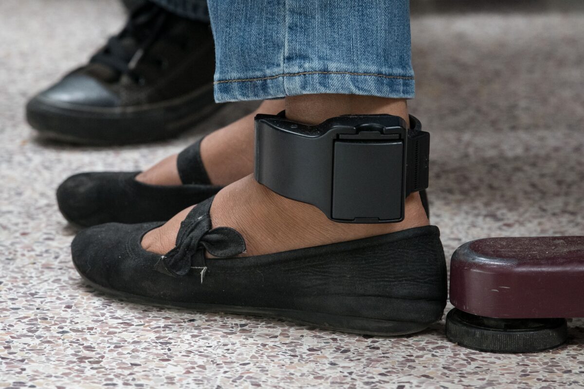 Do ankle monitors have curfew?
