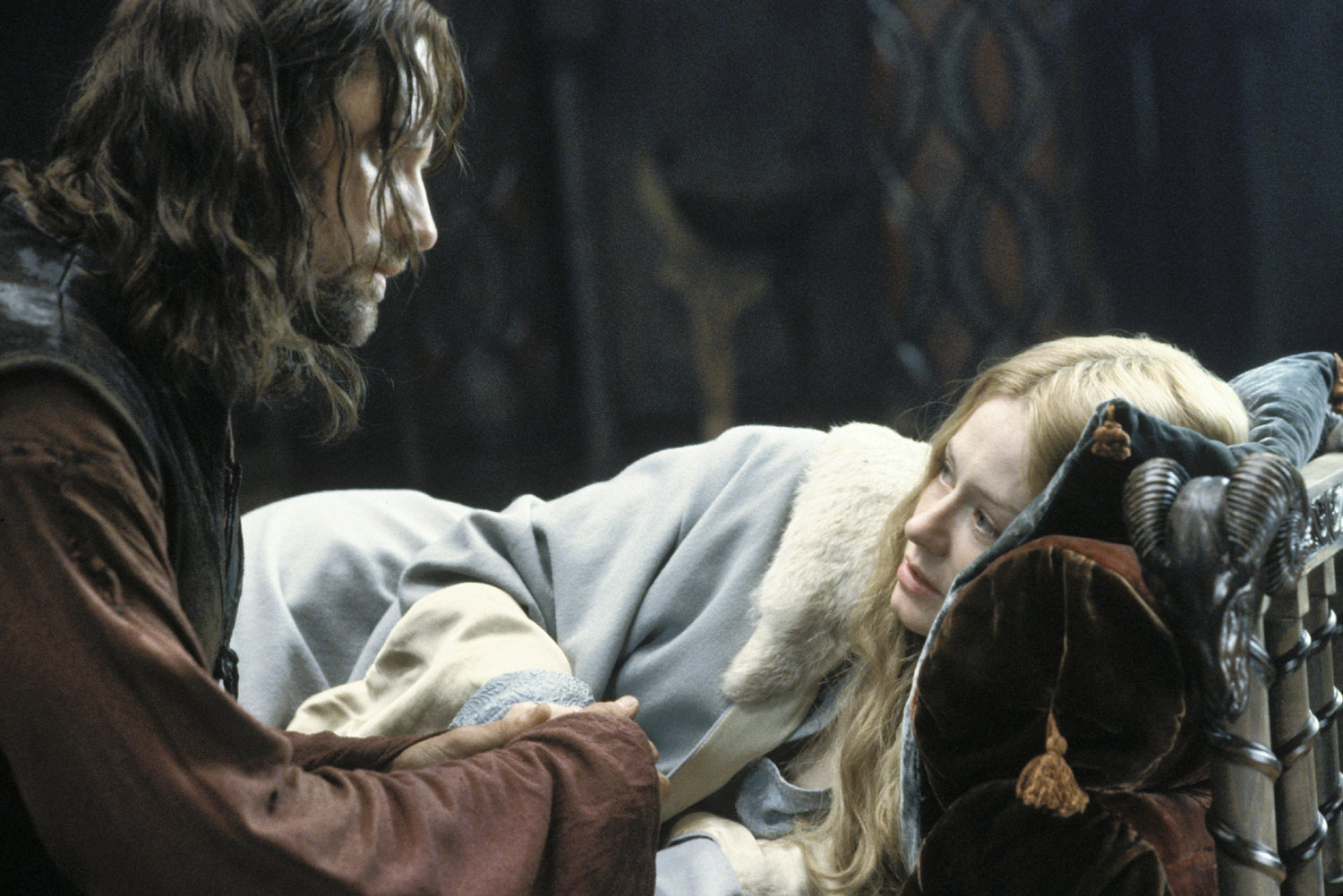 Does Aragorn marry Eowyn?