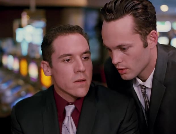 Does Jon Favreau have a son?