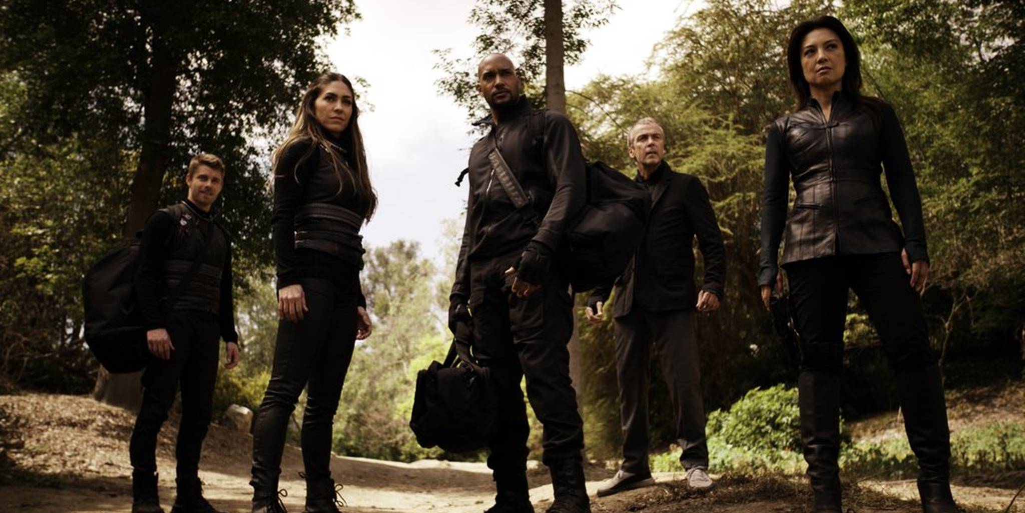 Does Lincoln die agents of shield?