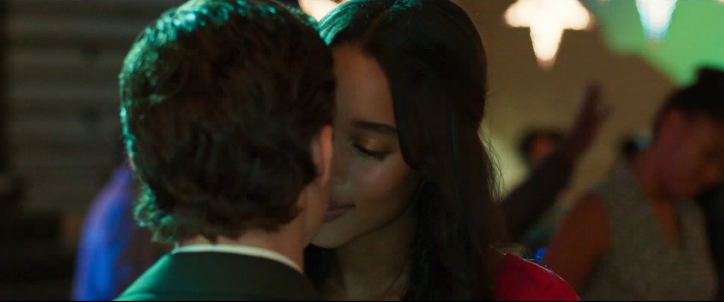 Does Liz know Peter is Spider-Man in Homecoming?