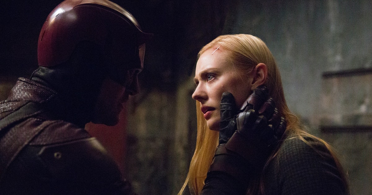 Does Matt tell Karen he's Daredevil?