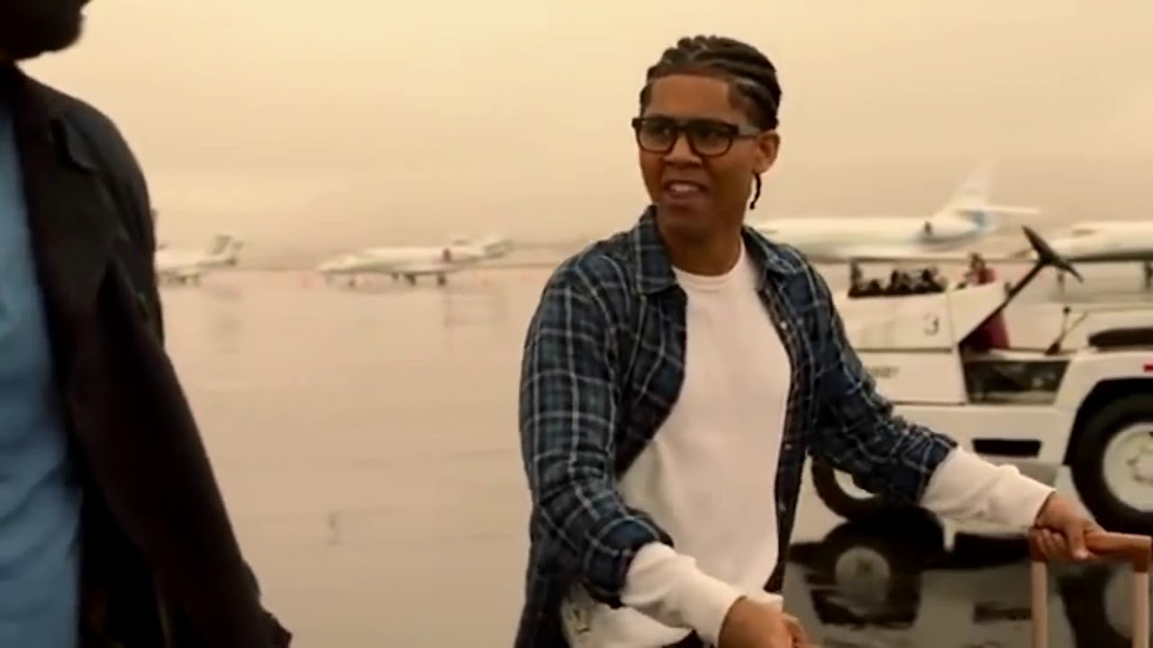 Does everyone in Runaways have powers?