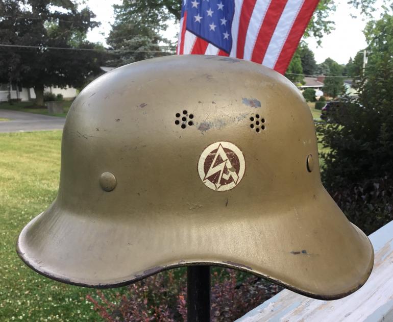 How did collector get Hela's helmet?