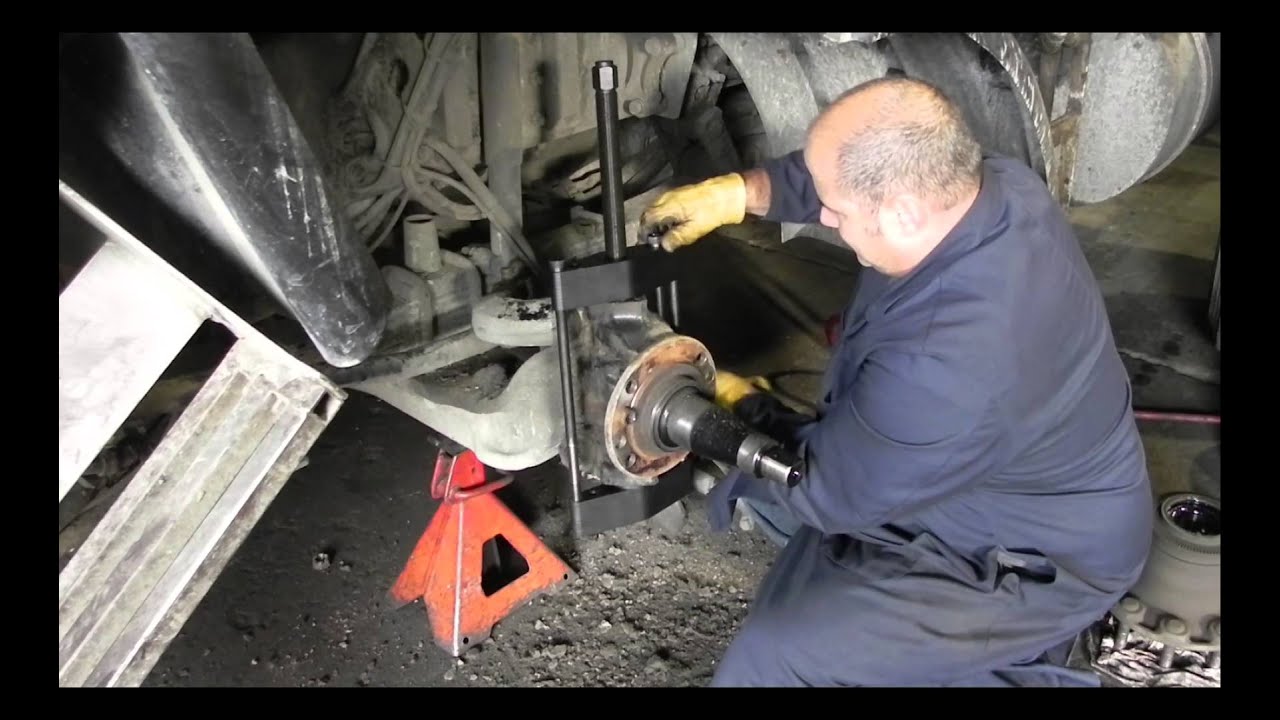 How heavy is Kingpin?