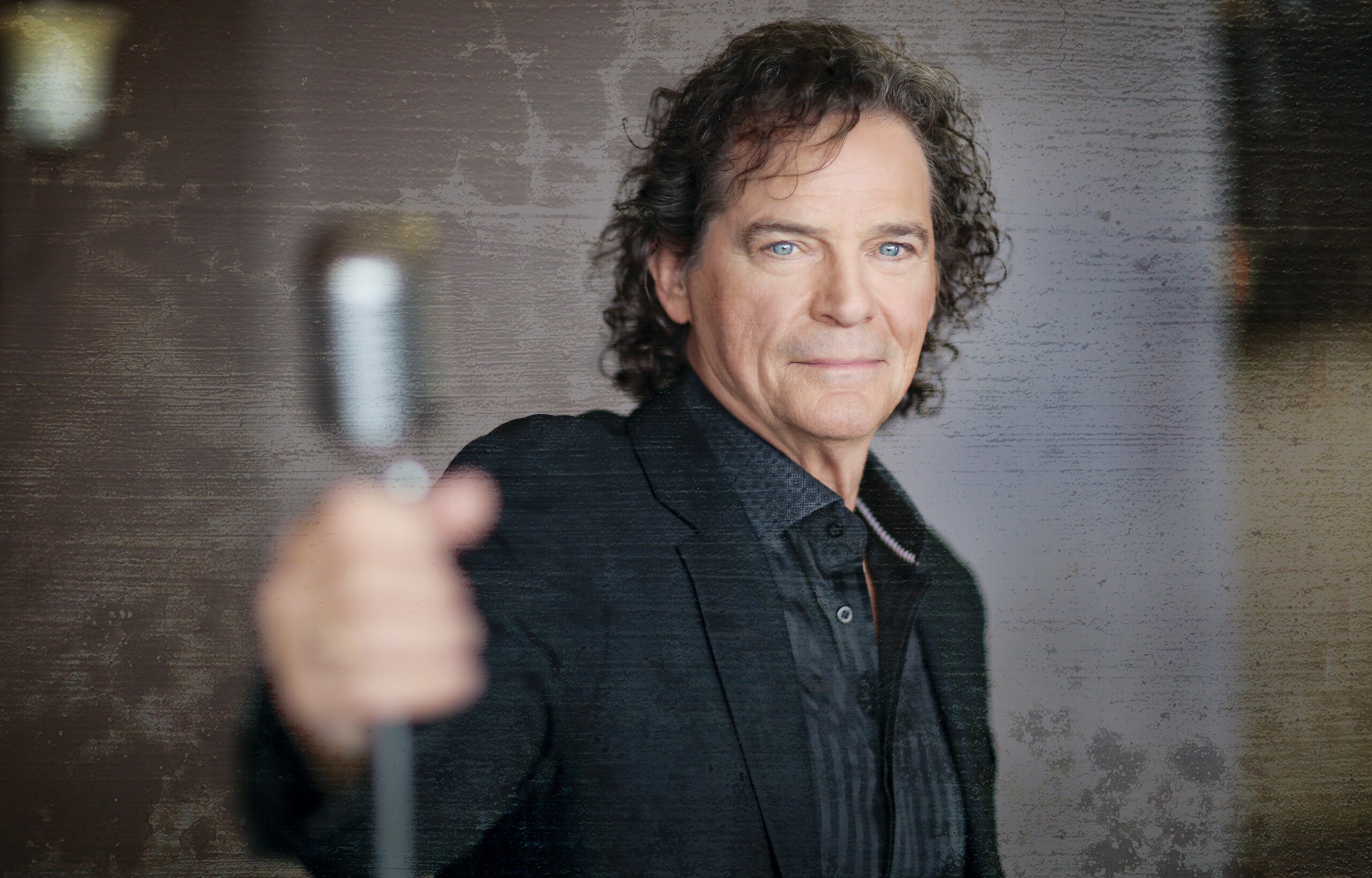 How old is B.J. Thomas now?