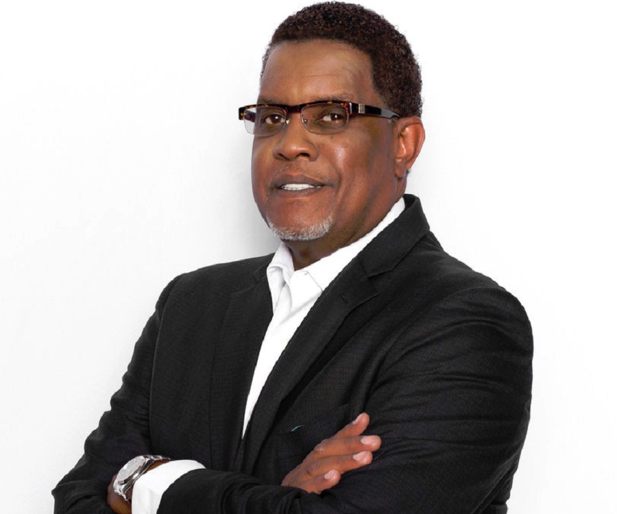 How old is Gregg Leakes?