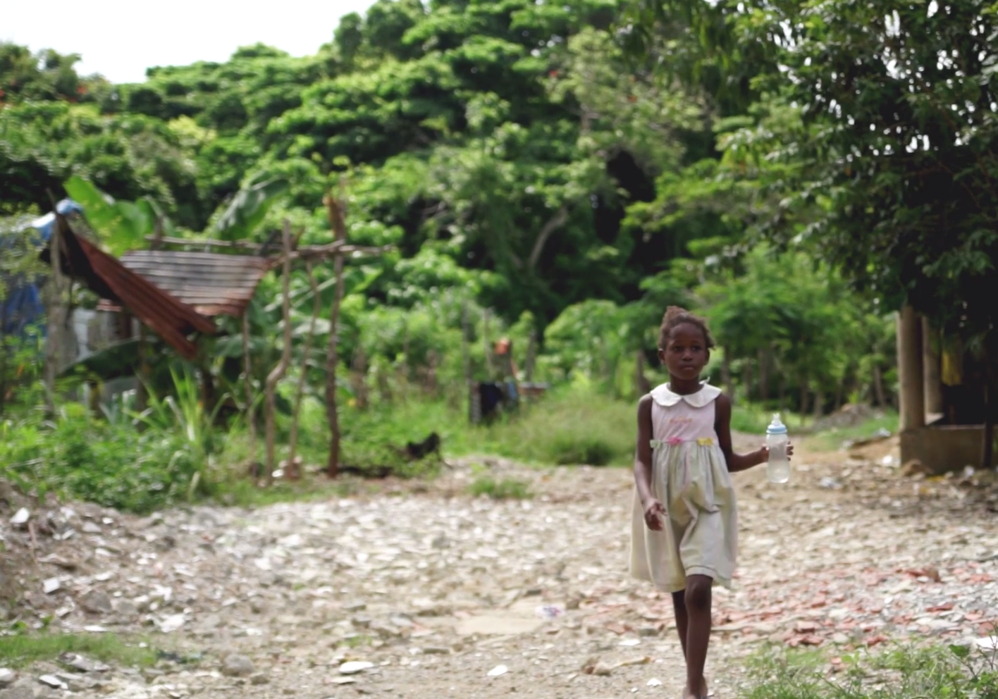 How poor is the Dominican Republic?