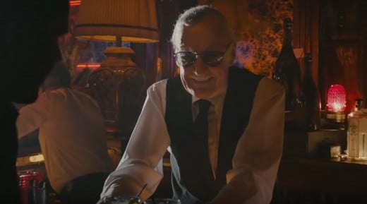 In which movie Stan Lee was a bartender?