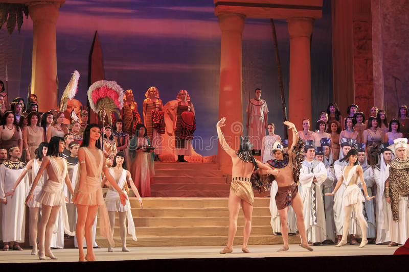 Is Aida a good first opera?