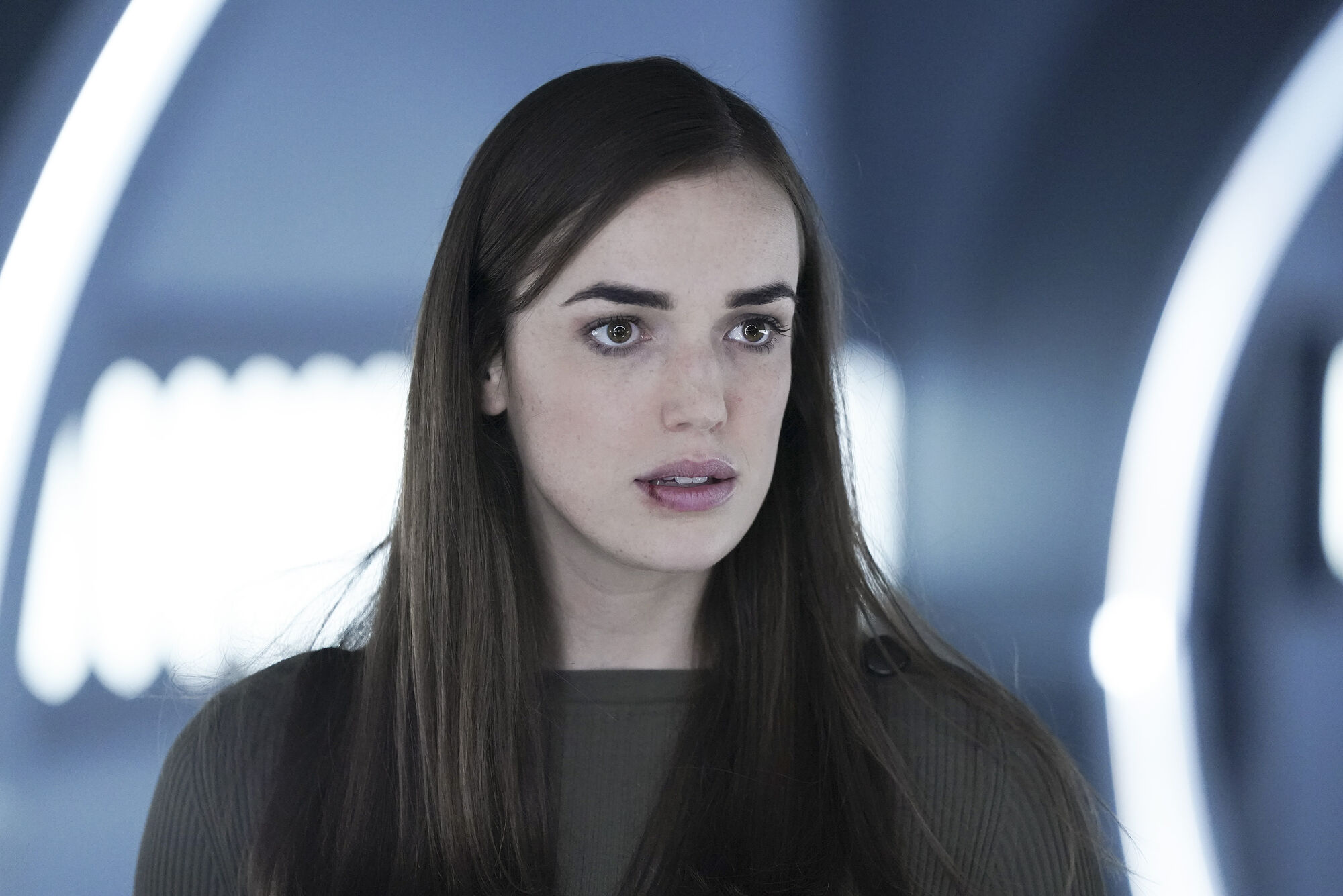 Is Jemma Simmons inhuman?