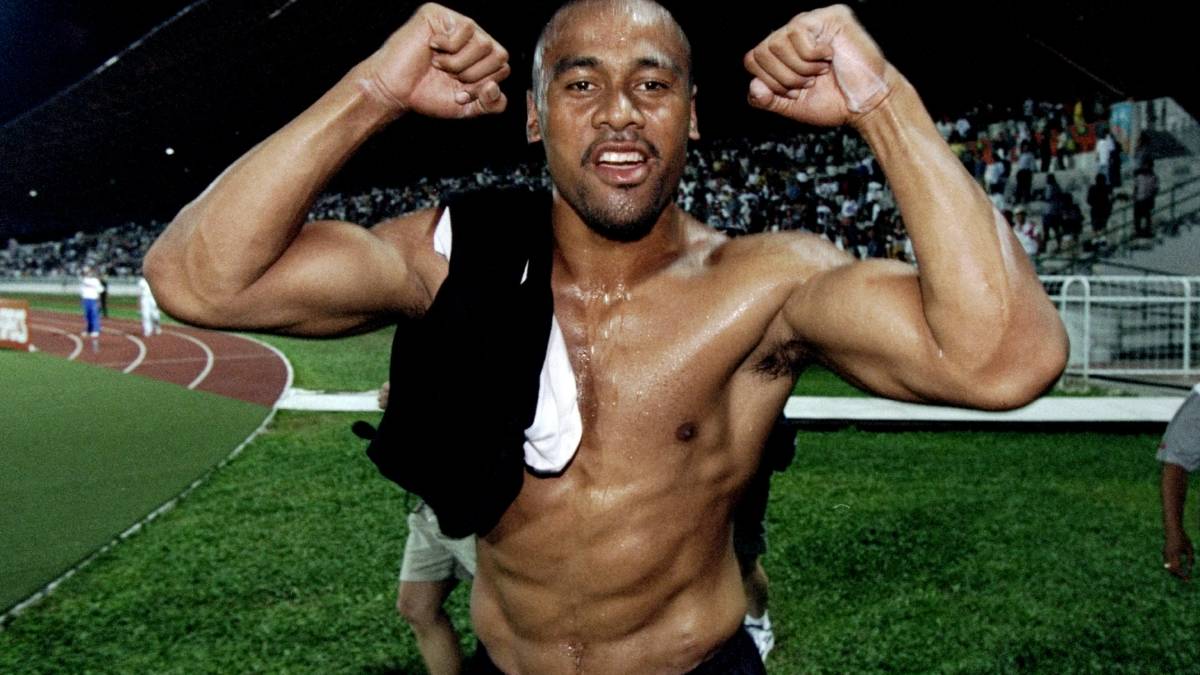 Is Jonah Leslie's dad?