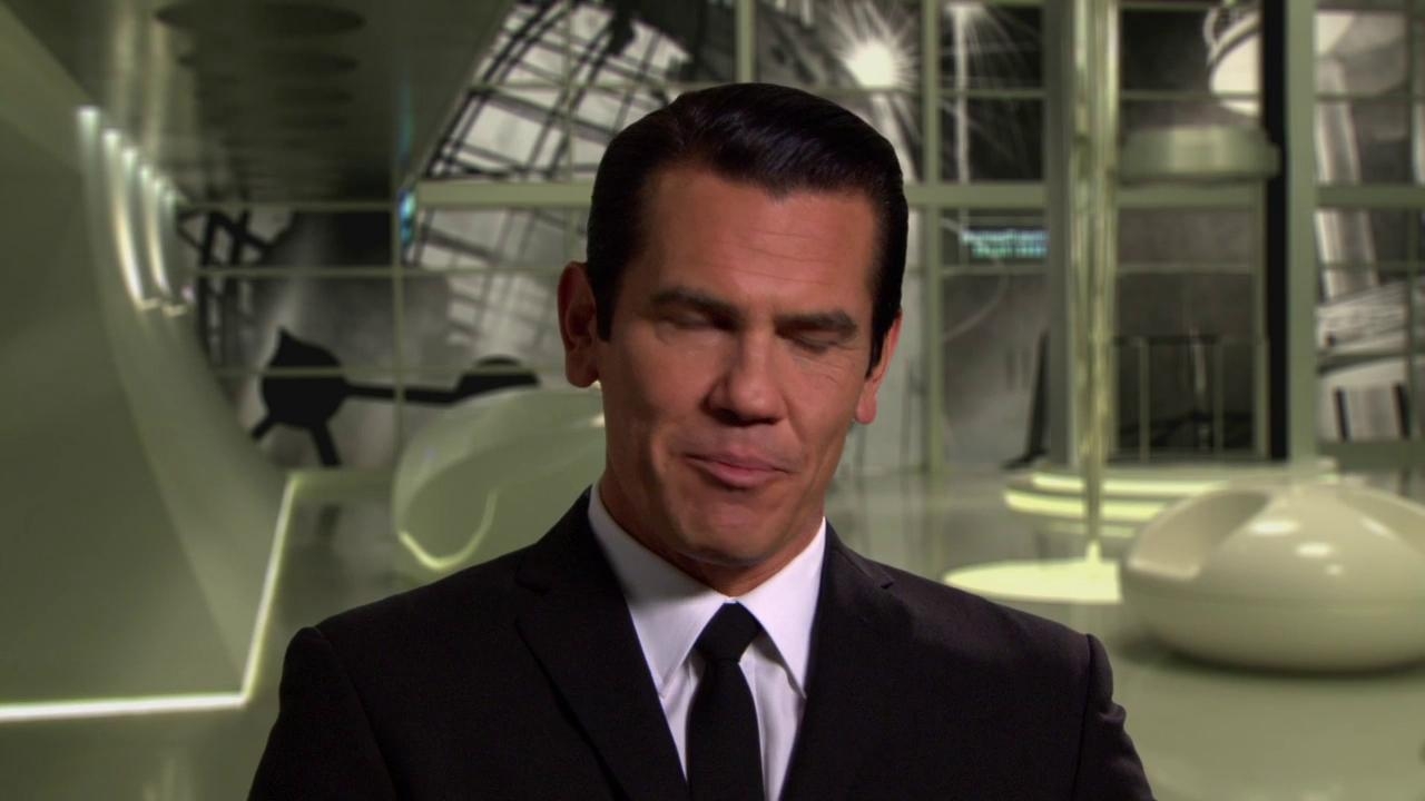 Is Josh Brolin in Black Widow?