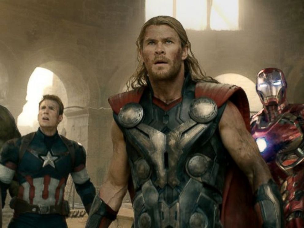 Is there any kissing scene in Avengers: Age of Ultron?