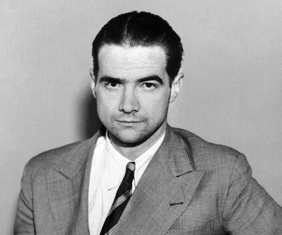 Was Howard Stark based on Howard Hughes?