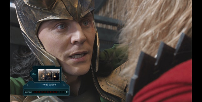 What color is Tom Hiddleston's eyes?