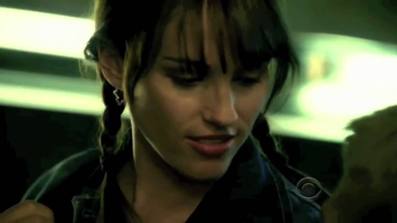 What happens to Jules in Flashpoint?