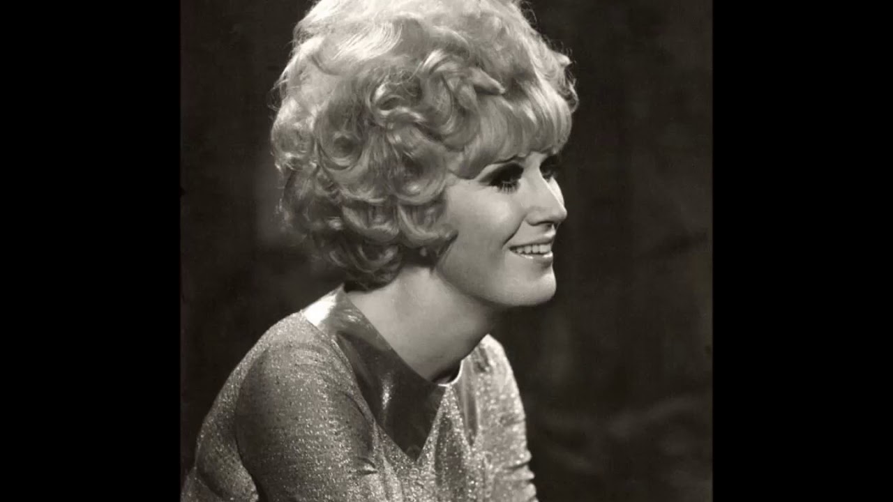 What is Dusty Springfield famous for?