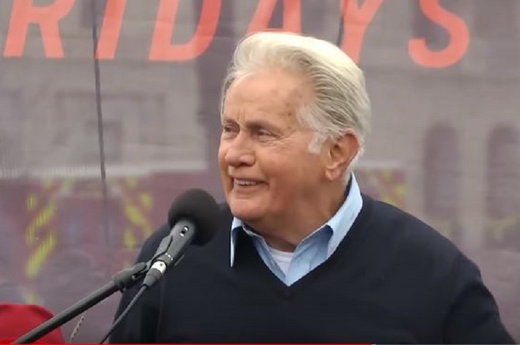 Where is Martin Starr?