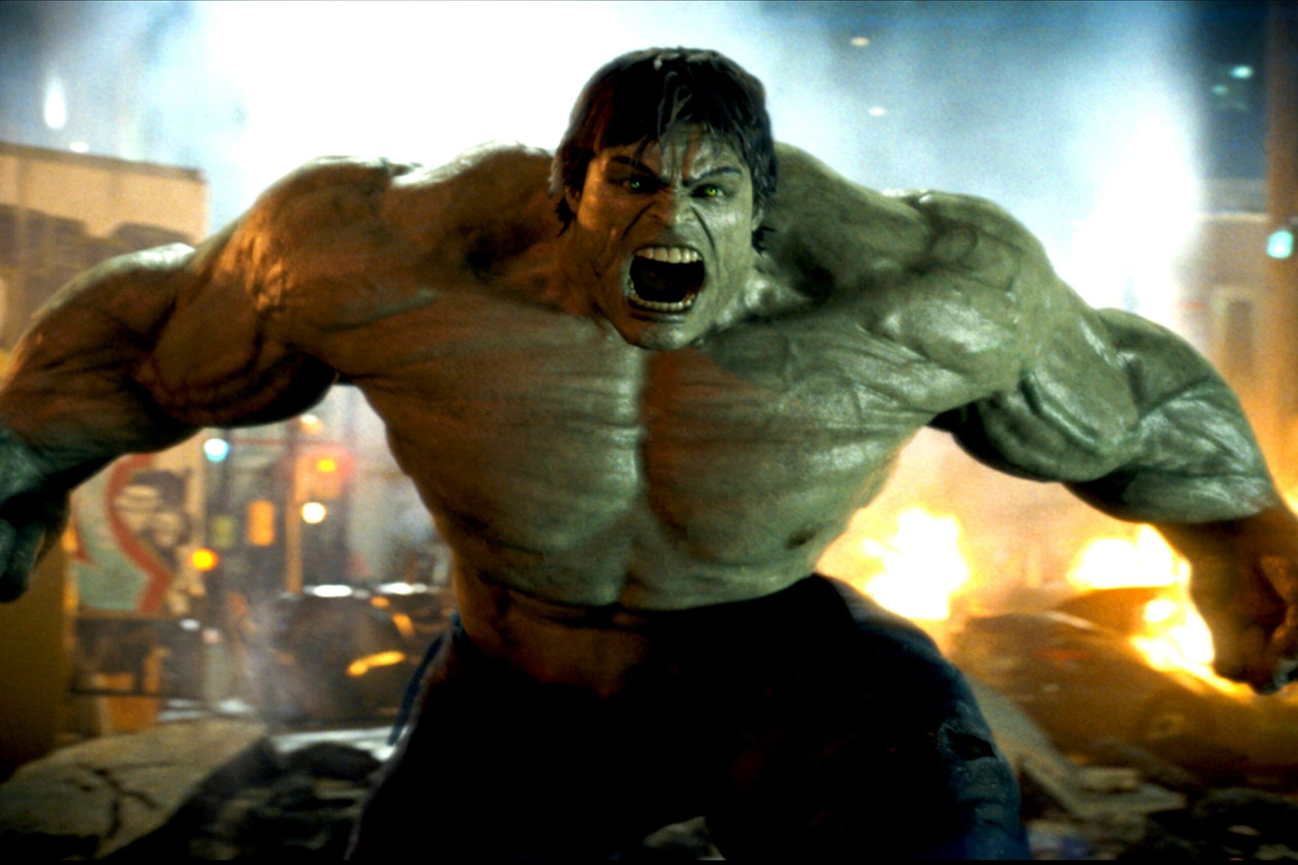 Which is better Hulk 2003 or 2008?