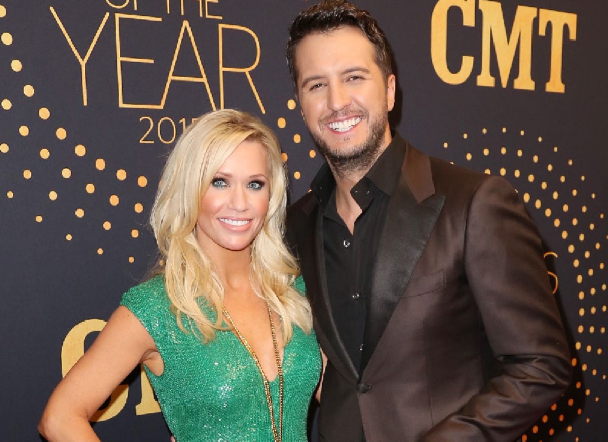 Who did Luke Bryan marry?