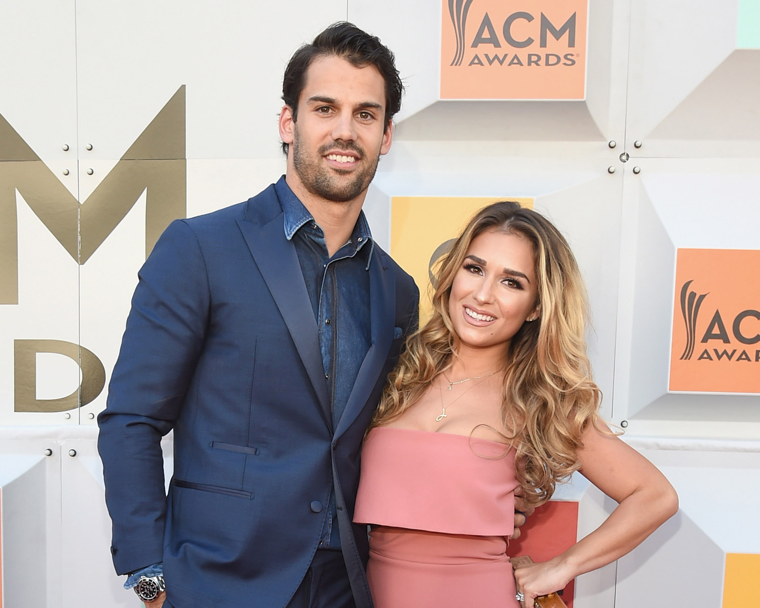 Who is Jessie Decker married to?