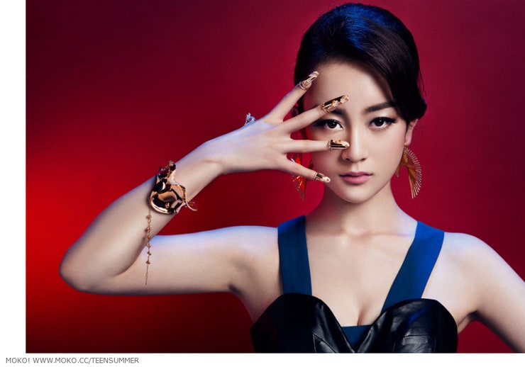 Who is Meng Er Zhang dating?