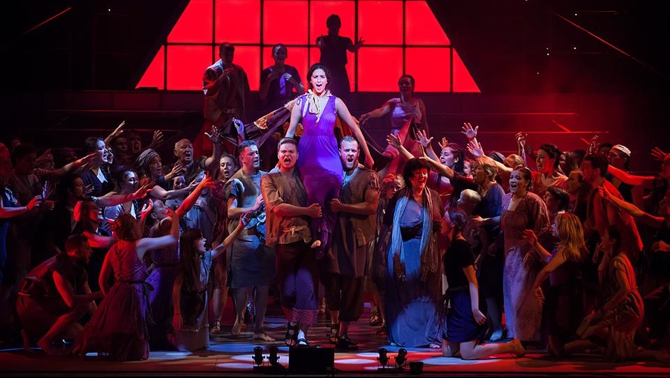 Who played Aida on Broadway?