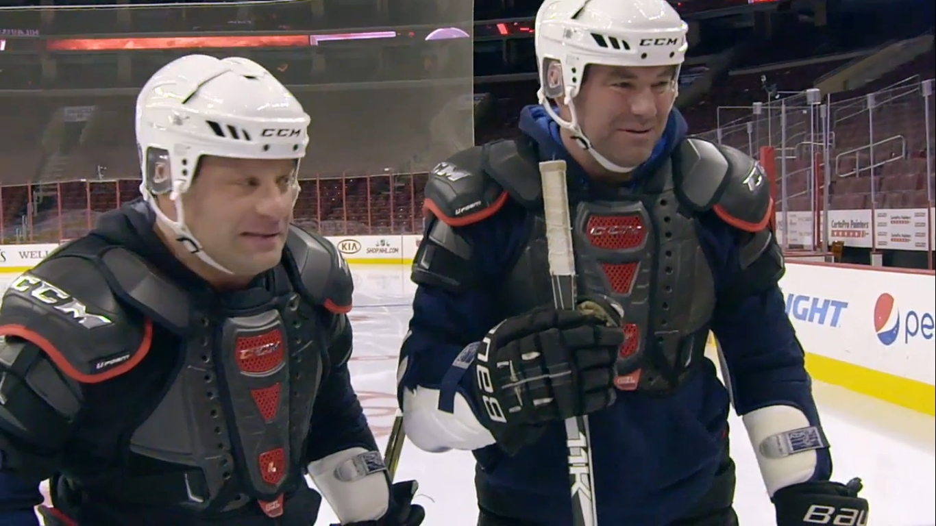 Who played the bash in Mighty Ducks?