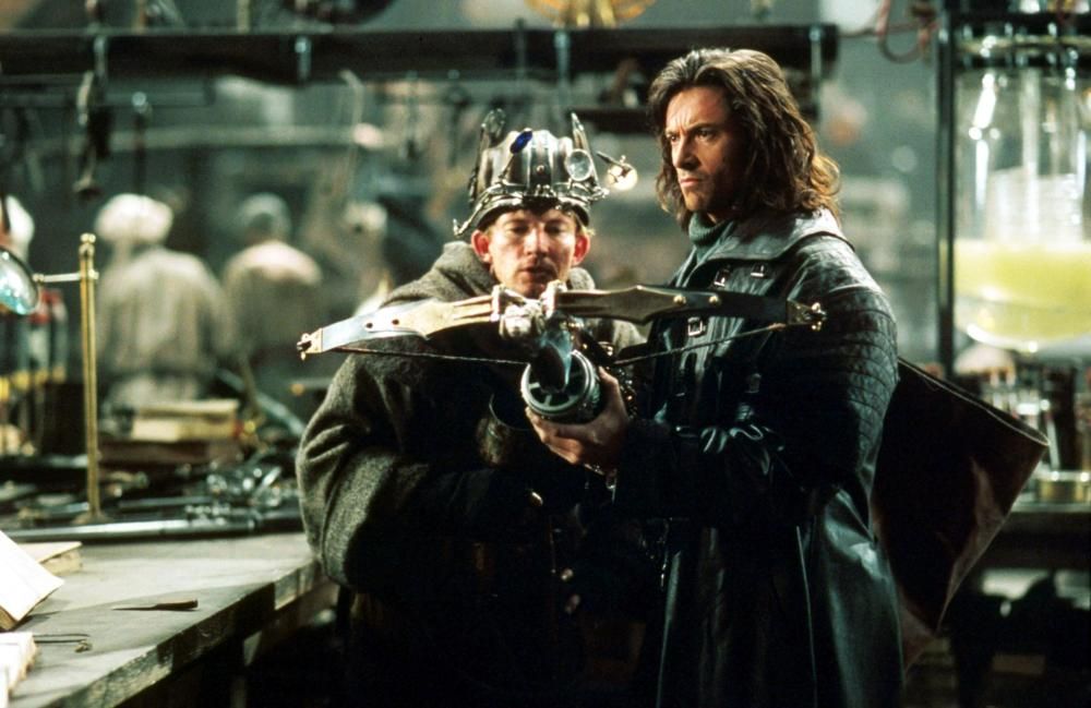 Who plays the Friar in Van Helsing?