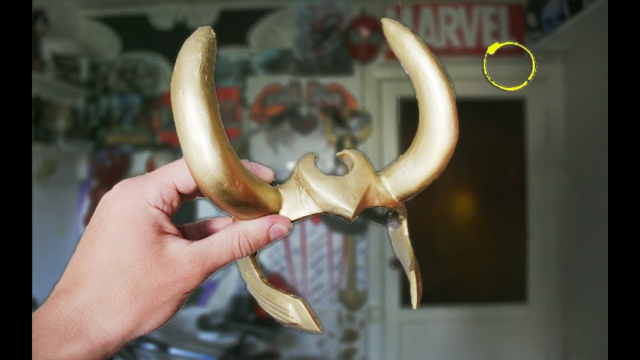 Why is Loki's horns broken?