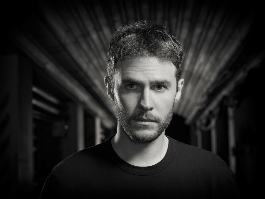 Why isn't Iain De Caestecker in Season 7?